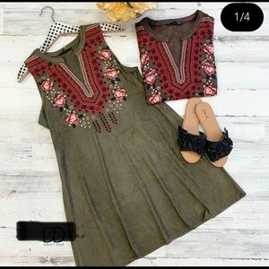 Short sleeve summertime dress